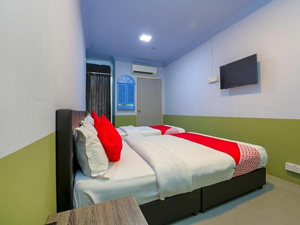 Oyo 90126 Pen U Cottages Dungun Esterno foto